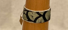 Load image into Gallery viewer, Pūko‘a Bracelets