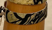 Load image into Gallery viewer, Pūko‘a Bracelets
