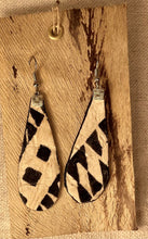 Load image into Gallery viewer, Po‘okela Earrings - Large Teardrop-2 1/4" x 1"- Silver