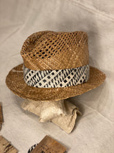 Load image into Gallery viewer, Po‘okela Hat Band