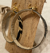 Load image into Gallery viewer, ‘Ihe Earrings-Hoops