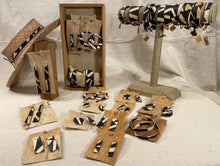 Load image into Gallery viewer, ʻOhe Earrings  Disks-1"-Silver