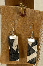 Load image into Gallery viewer, ʻOhe Earrings- Medium 1 " x 1/2" - Silver