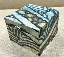 Load image into Gallery viewer, Auwai Kapa Covered Treasure Box