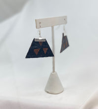 Load image into Gallery viewer, Mauna Earrings 1 1/4" x 1 3/4"