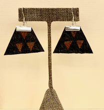 Load image into Gallery viewer, Mauna Earrings 1 1/4" x 1 3/4"