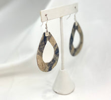 Load image into Gallery viewer, Poli‘ahu Cut Loop Earrings